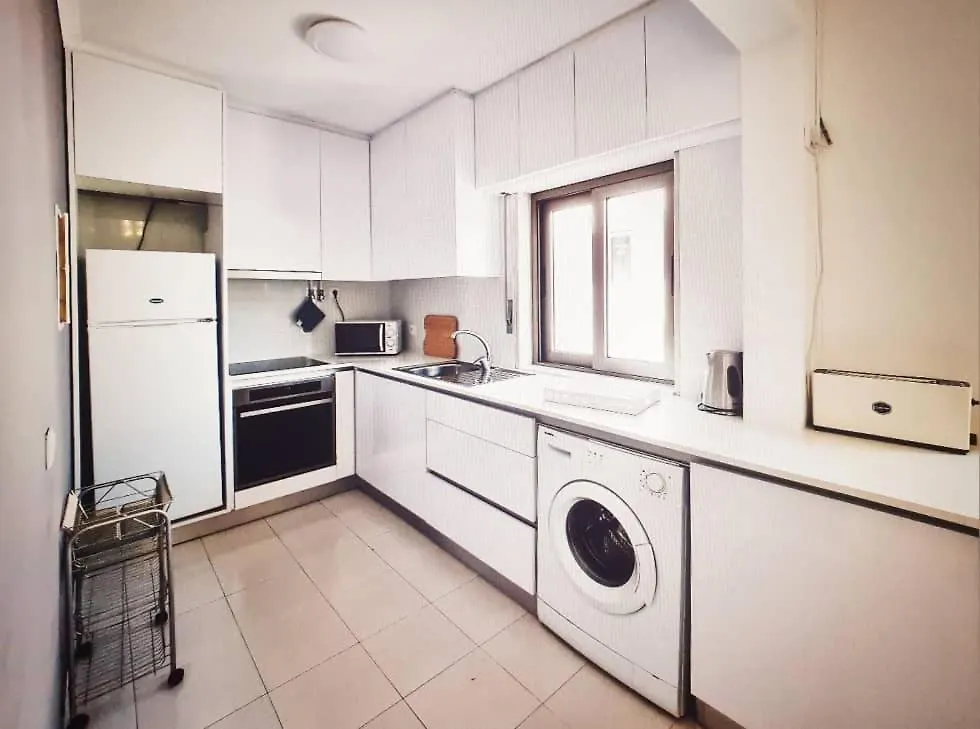 Casa Dos Sinos 2Bedroom Beach Apartment With Terrace Albufeira 0*,  Portugal